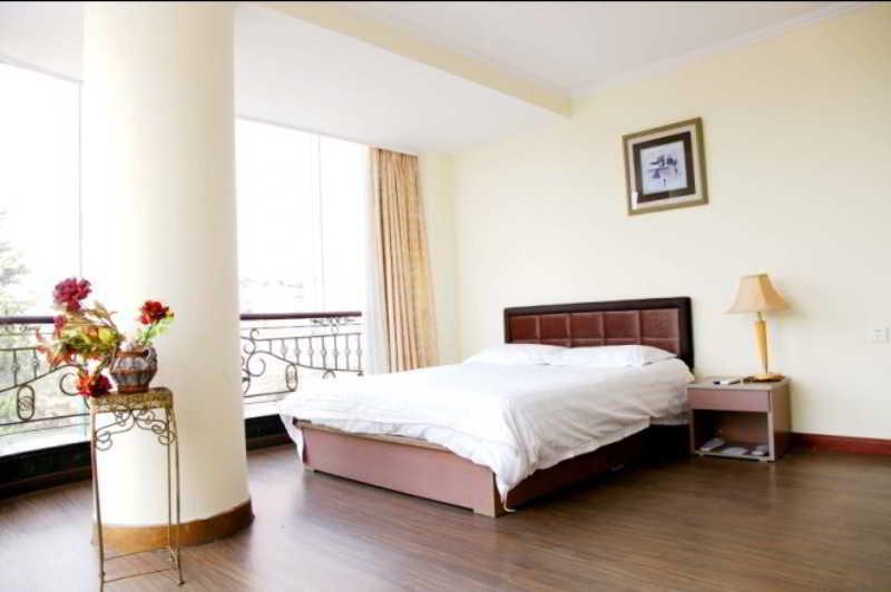 Fortune Business Hotel Ціндао Екстер'єр фото